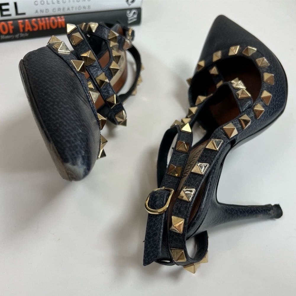 Valentino Garavani Rockstud Heels Ankle Strap Pumps - Picture 12 of 16